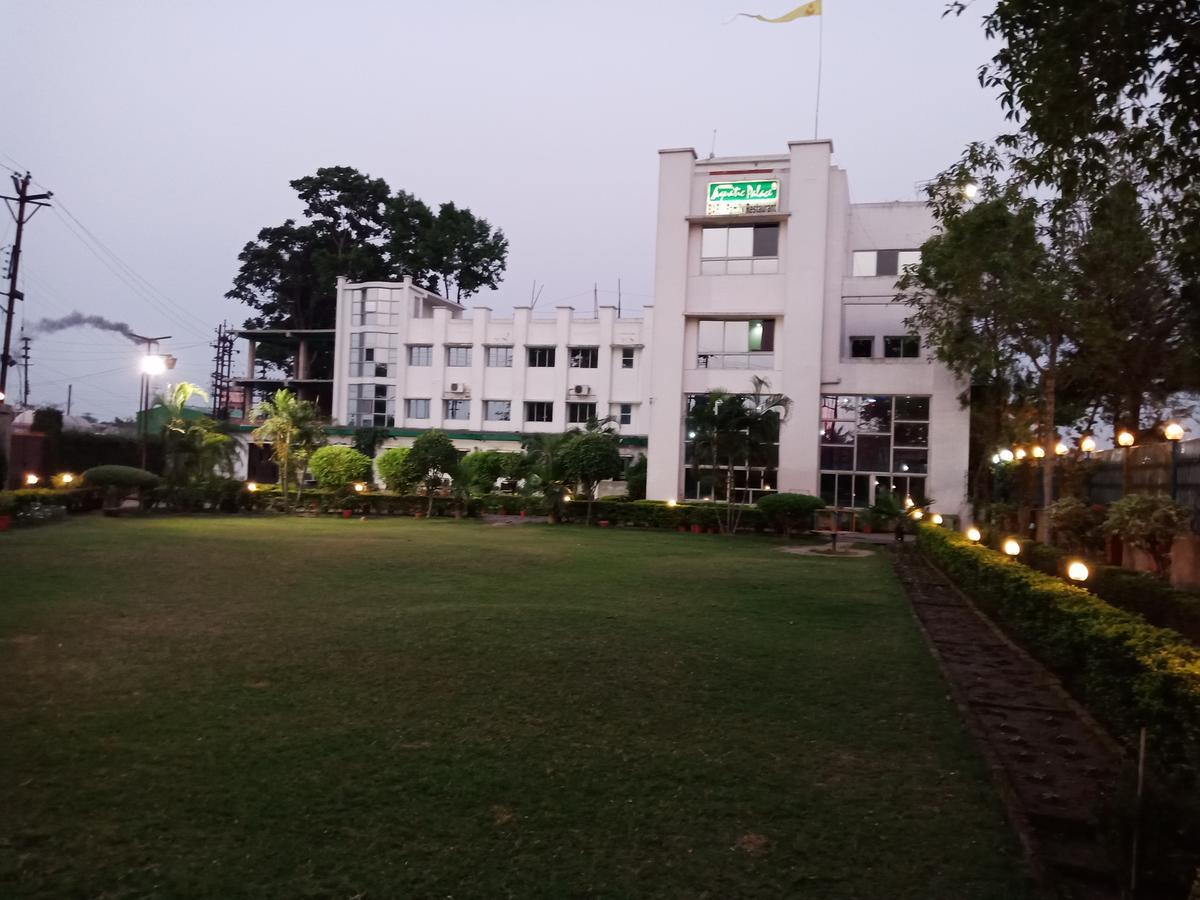 Oyo 24916 Hotel Aquatic Palace Kalyani Экстерьер фото