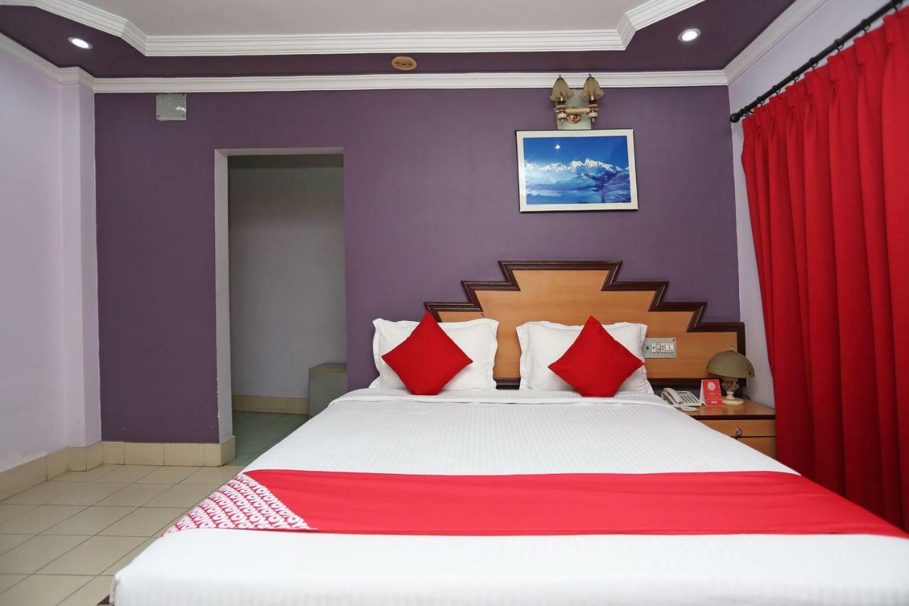 Oyo 24916 Hotel Aquatic Palace Kalyani Экстерьер фото