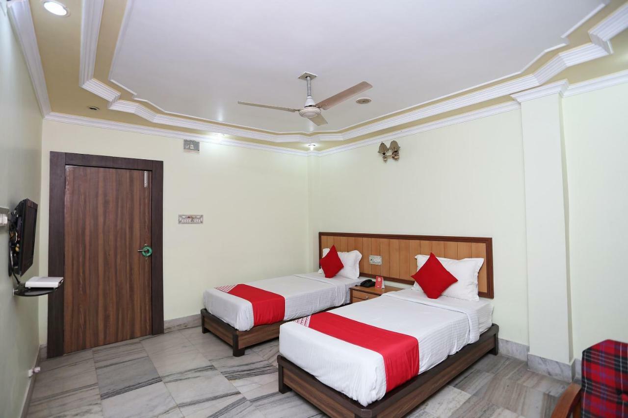 Oyo 24916 Hotel Aquatic Palace Kalyani Экстерьер фото